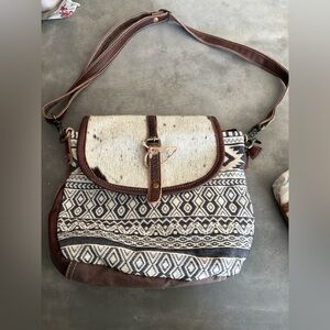 New Myra Bag